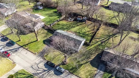 View/Area - 142 Cushwa Dr, Centerville, OH 45459 photo 2 of 6