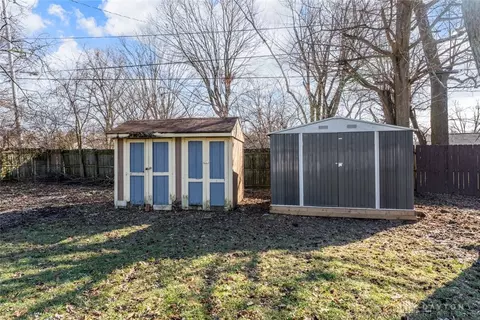 Exterior - 142 Cushwa Dr, Centerville, OH 45459 photo 8 of 8