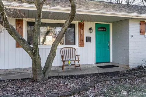 Exterior - 142 Cushwa Dr, Centerville, OH 45459 photo 3 of 8