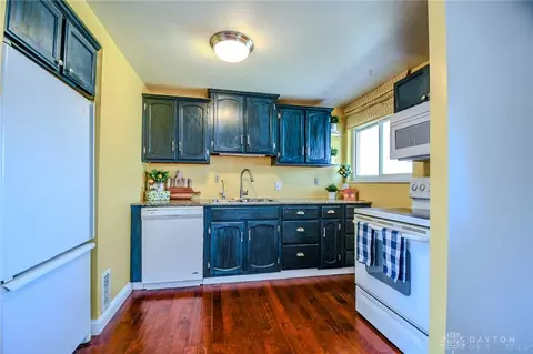 401 Henrich Dr, Kettering, OH 45429 photo 27