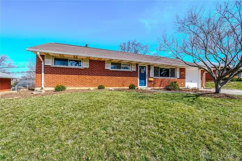 401 Henrich Dr, Kettering, OH 45429 photo 3