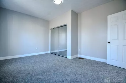 Bedroom - 786 Hilliard St, Springfield, OH 45506 photo 2 of 12