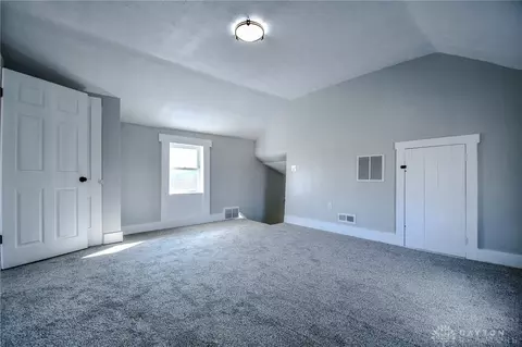 Bedroom - 786 Hilliard St, Springfield, OH 45506 photo 8 of 12