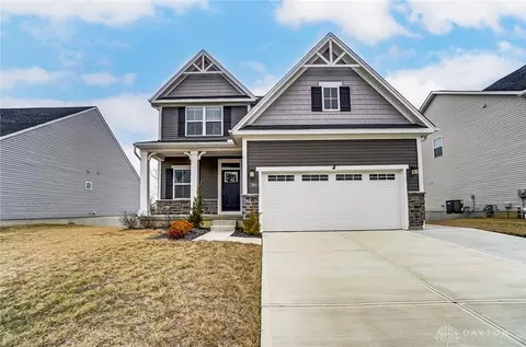 7200 Honeylocust St, Tipp City, OH 45371