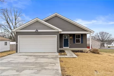 1623 Miami Ave, Fairborn, OH 45324