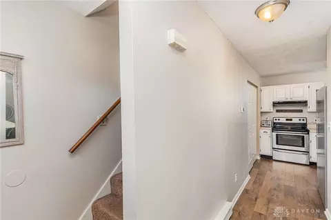 Entry Way - 2825 Haig Ave, Dayton, OH 45419 photo 2 of 2