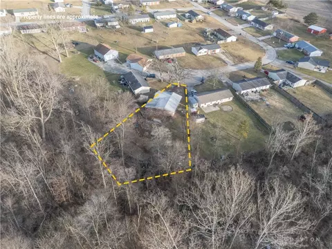 View/Area - 10930 Comanche Dr, Sidney, OH 45365 photo 3 of 5