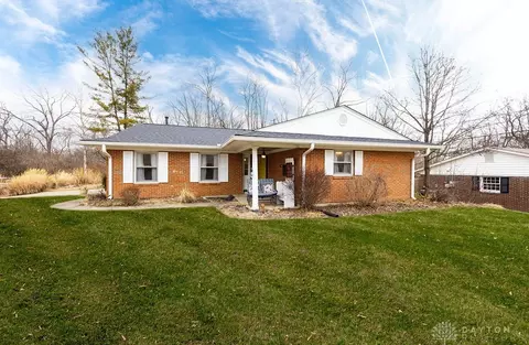 614 Melissa Dr, Oxford, OH 45056