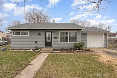 836 S Maple Ave, Fairborn, OH 45324