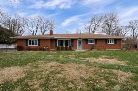 5276 Wheaton St, Dayton, OH 45429