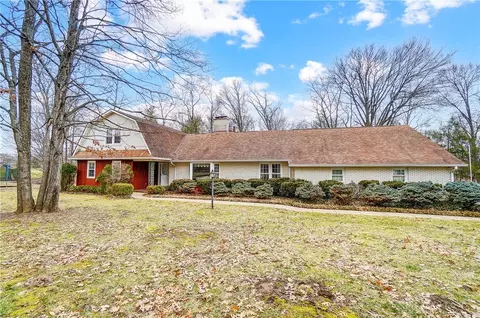 2600 Socialville Foster Rd, Maineville, OH 45039