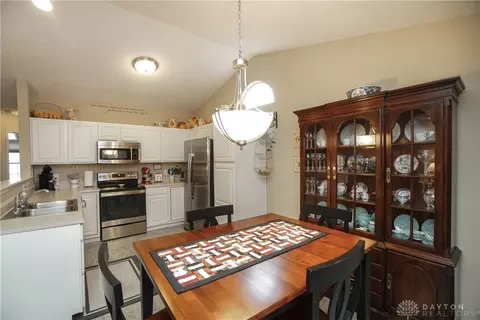 1187 Stableview Cir, Maineville, OH 45039 photo 11