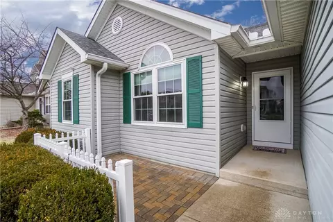 1187 Stableview Cir, Maineville, OH 45039 photo 2