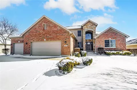 132 Deeter Dr, Clayton, OH 45315