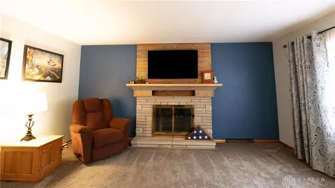 3377 Heatherwood Ave, Springfield, OH 45503 photo 8