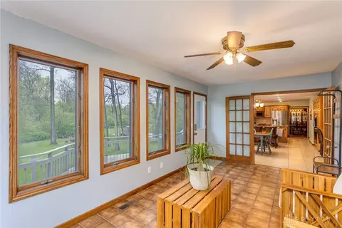 Entry Way - 645 Aberfelda Dr, Springfield, OH 45504 photo 1 of 4