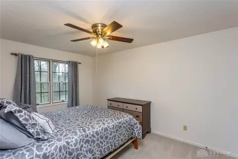 Bedroom - 645 Aberfelda Dr, Springfield, OH 45504 photo 2 of 3