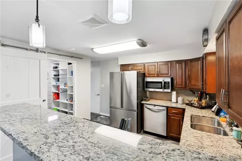 Kitchen - 124 Virginia Ave, Washington Township, OH 45458 photo 3 of 4