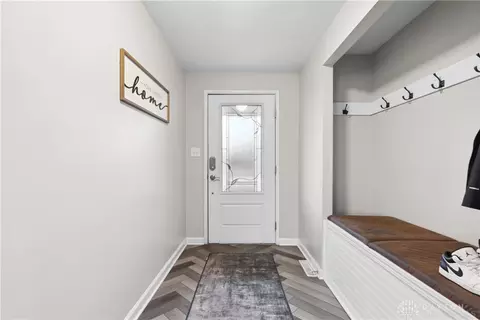 Entry Way - 124 Virginia Ave, Washington Township, OH 45458 photo 1 of 1
