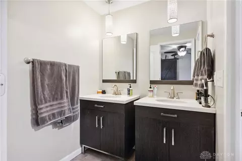 Bath - 124 Virginia Ave, Washington Township, OH 45458 photo 1 of 3