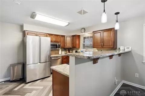 Kitchen - 124 Virginia Ave, Washington Township, OH 45458 photo 2 of 4