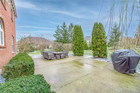 1275 Waters Edge Dr, Centerville, OH 45458 photo 60