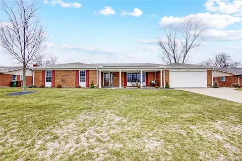 2327 El Cid Dr, Dayton, OH 45431