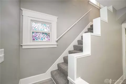 Entry Way - 2773 Shaffer Ave, Cincinnati, OH 45211 photo 3 of 6