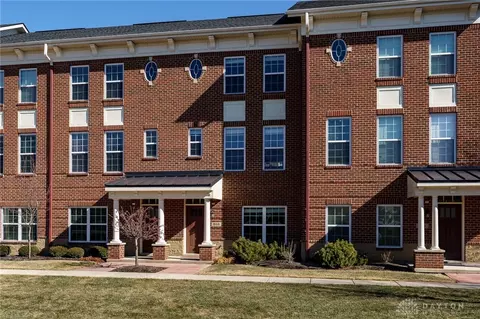 802 Brownstone Row, Springboro, OH 45066 photo 3