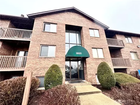 3920 Mack Rd #111, Fairfield, OH 45014