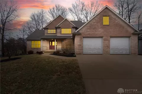 204 Peridot, Anna, OH 45302