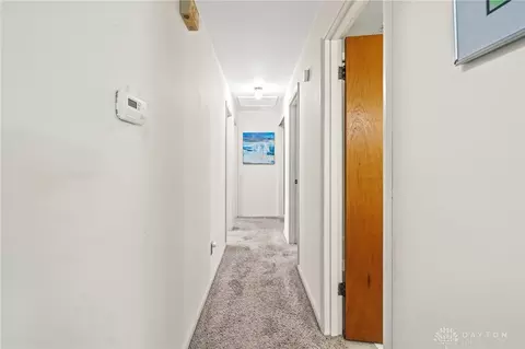 4231 Clarendon Dr, Kettering, OH 45440 photo 18