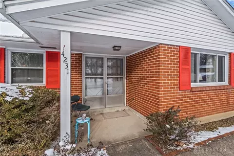4231 Clarendon Dr, Kettering, OH 45440 photo 4