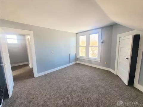Bedroom - 550 E Rose St, Springfield, OH 45505 photo 5 of 5