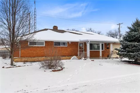 5231 Seaman Dr, Dayton, OH 45424