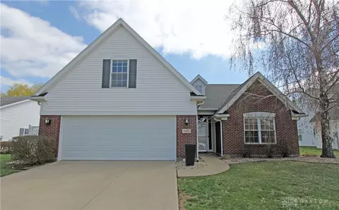 609 Lambert Dr, Piqua, OH 45356