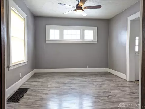 729 E Northern Ave, Springfield, OH 45503 photo 2