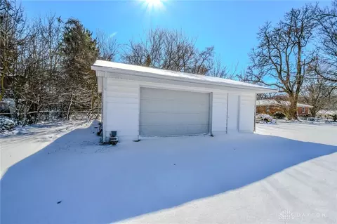 2337 N Cottingham Rd, Springfield, OH 45506 photo 33