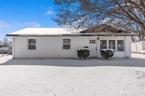 4059 Fleetwood Dr, Dayton, OH 45416