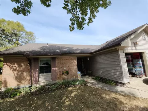 1337 Black Oak Dr #1335, Centerville, OH 45459