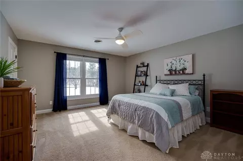 Bedroom - 776 E Lower Springboro Rd, Springboro, OH 45066 photo 5 of 9
