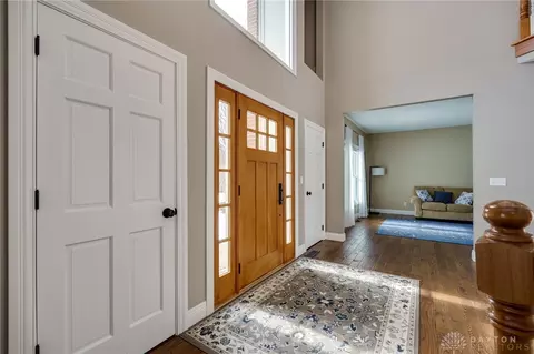 Entry Way - 776 E Lower Springboro Rd, Springboro, OH 45066 photo 3 of 6