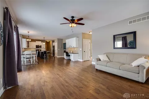 Living - 776 E Lower Springboro Rd, Springboro, OH 45066 photo 4 of 4