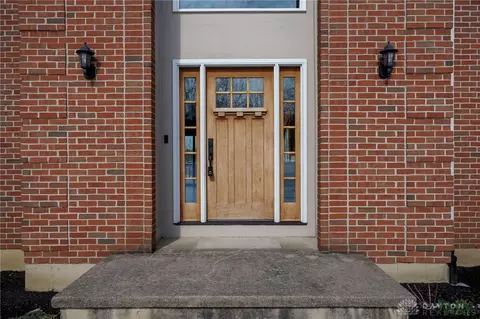 Entry Way - 776 E Lower Springboro Rd, Springboro, OH 45066 photo 1 of 6