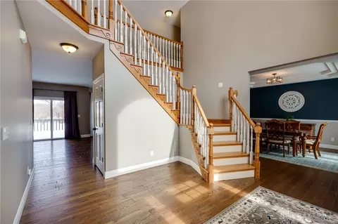 Entry Way - 776 E Lower Springboro Rd, Springboro, OH 45066 photo 4 of 6
