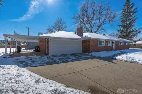 8 Boundbrook Dr, Centerville, OH 45459 photo 32
