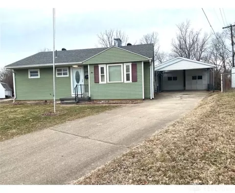 1225 N 8th St, Miamisburg, OH 45342