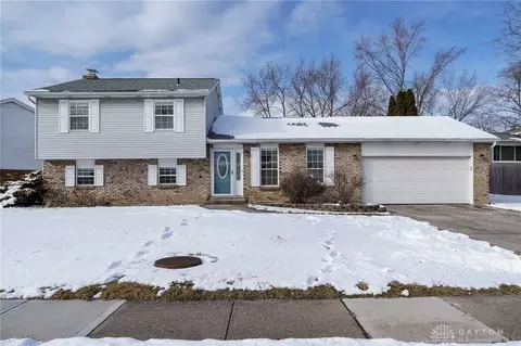 1261 Troy Ct, Mason, OH 45040