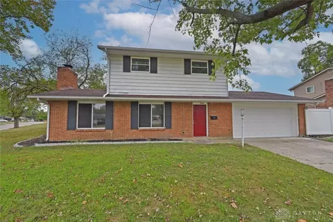 2760 Willowridge Dr, Dayton, OH 45414