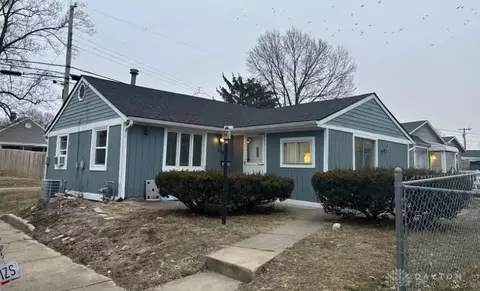 1297 Southlyn Dr, Dayton, OH 45409